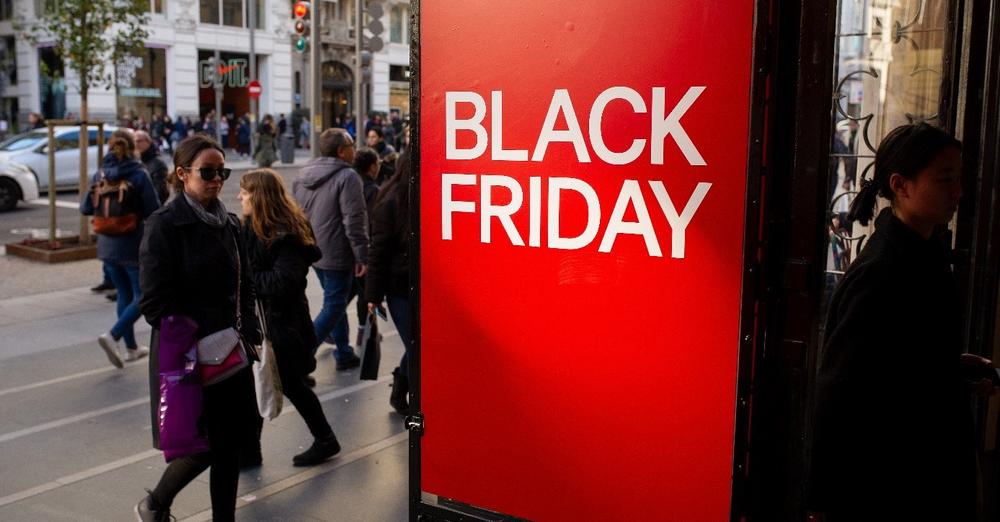 Η Black Friday, που όπως και η ημέρα του Αγίου Βαλεντίνου ή το Halloween μας ήρθ